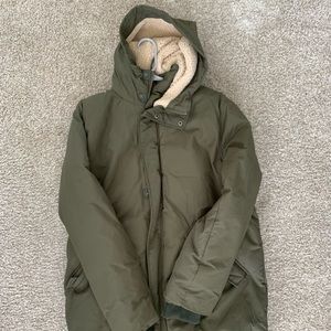 GAP Sherpa lined winter Coat‼️‼️